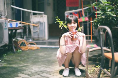 ​晚安气质女人朋友圈晚安简短的句子(60句)