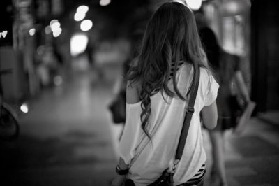 ​形容自己跌倒自己爬的句子跌倒了爬起来的励志说说