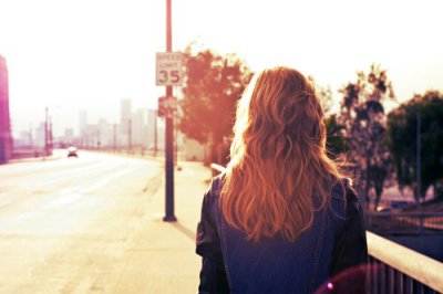 ​描写月亮的二字词语15句