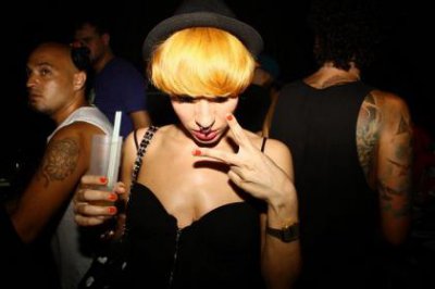 ​早晨励志的句子致自己简短（努力赚钱的励志句子）