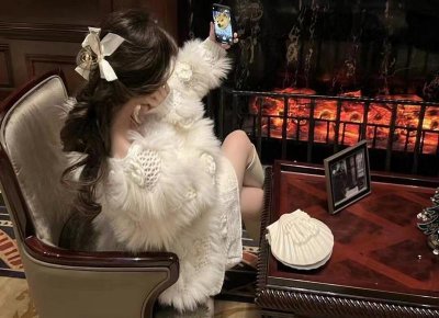 ​短句子情话浪漫深情甜到骨子里(美好浪漫爱情句子短句)