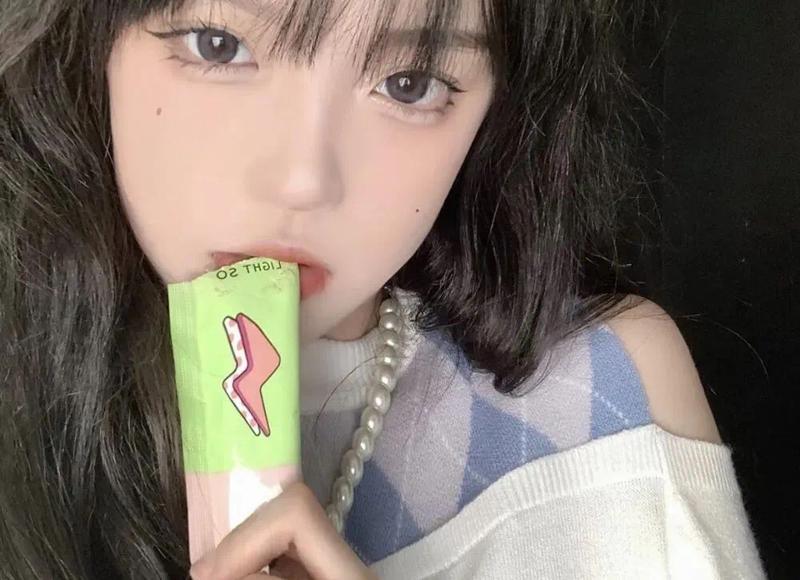浪漫搞笑情话给女生，温暖心酸句子说说心情