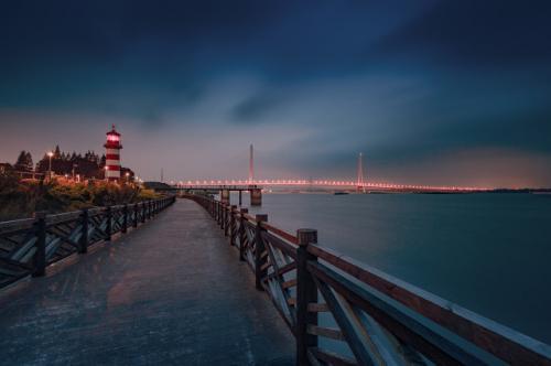 早晨太阳升起的唯美句子 旭日东升的励志短句