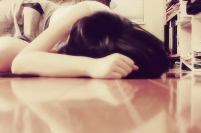 ​你在烦恼什么短句 成长中的烦恼(精选84句)