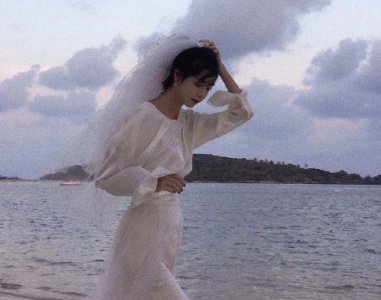 ​励志美句美段摘抄大全 适合写摘抄的唯美句子(21句)