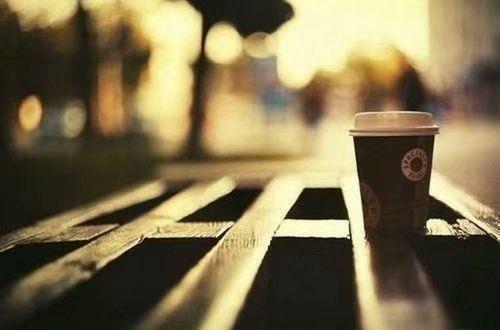 表达情深久长的句子 醉过方知酒浓，爱过方知情重