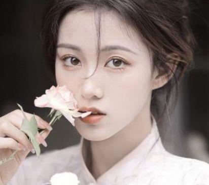 心烦只有酒的句子