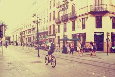 ​适合发空间说说的句子 空间励志说说图片大全