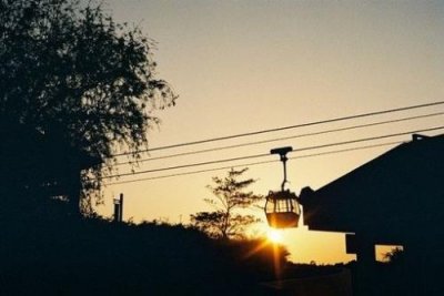 ​描写旅游的心情短语 描写我爱秋天的句子