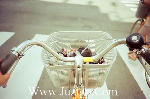 夜晚睡不着的心情说说精选(66句)