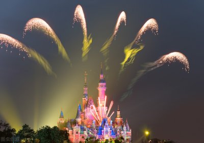 ​烟花的句子唯美短句（关于「烟花」的文案）