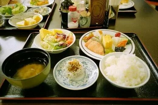 好听不易撞上女生圈名