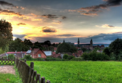 ​夏日炎炎发朋友圈文案(必备74句)