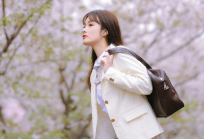 ​女人励志早安心语正能量发圈