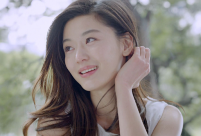 ​一条能够挽回爱情的朋友圈文案(深入人心的经典爱情文案)