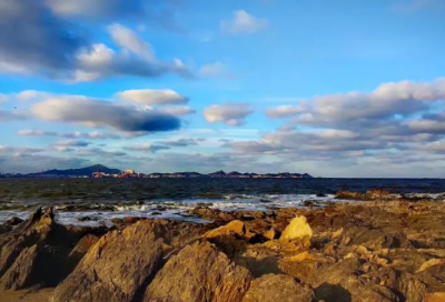 ​孩子回老家朋友圈发点啥 宝贝回老家的心情说说（精选推荐）