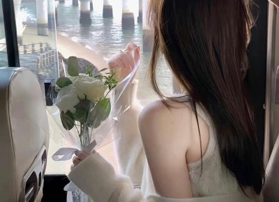 ​七夕情书表白花束怎么写（留言条情话）