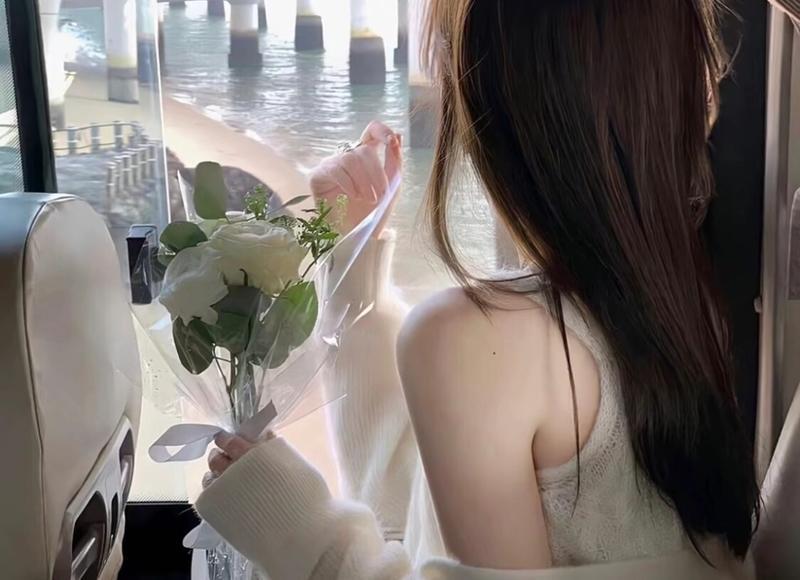 七夕情书表白花束怎么写（留言条情话）