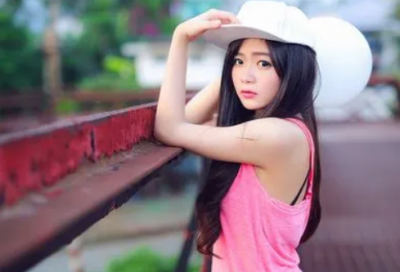 ​卑微爱情让人心碎的说说（精选）