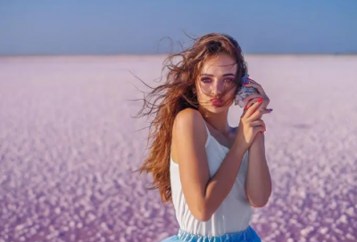 ​形容河边吹风的心情说说