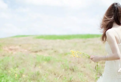 ​朋友圈关于天气热的搞笑说说(精选61句)